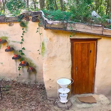 Associação Quinta Relvas Alojamento de Turismo Rural *