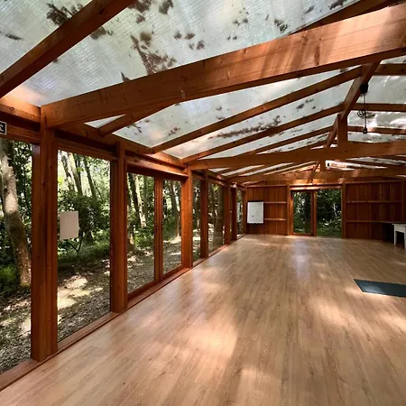 Associacao Quinta Relvas Alojamento de Turismo Rural Branca