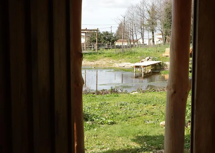 Associacao Quinta Relvas Фермерский дом *